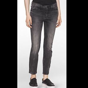 NWT Calvin Klein skinny ankle jeans. Sz 27